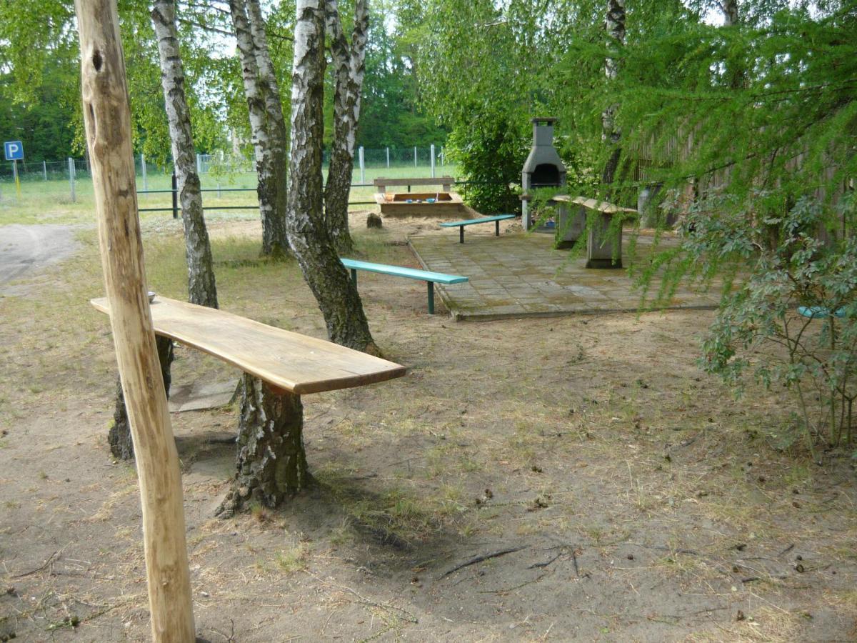 Schoene Wohnung Nossentiner Huette Екстериор снимка